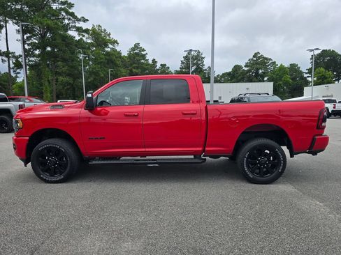 Used 2024 RAM 2500 Big Horn w/ Night Edition AWD/4WD image 2