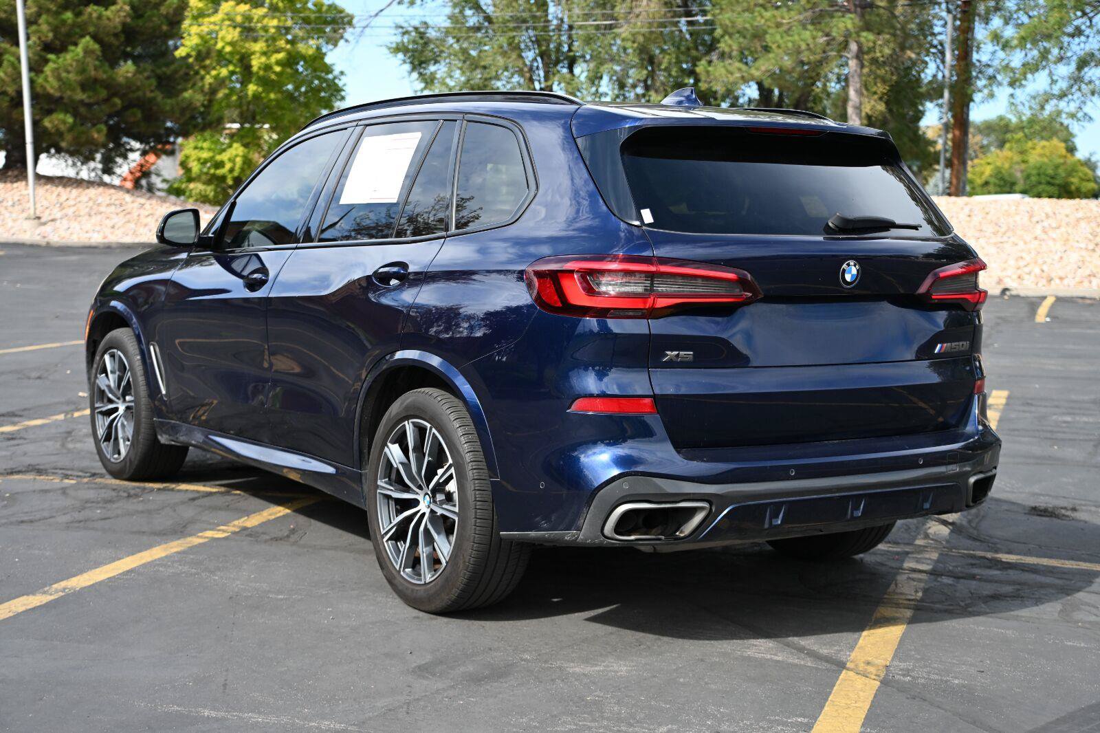 Used 2022 BMW X5 M50i w/ Executive Package AWD/4WD image 3