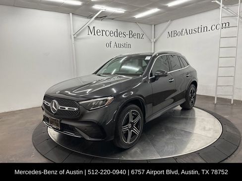 Certified 2025 Mercedes-Benz GLC 300 image 3