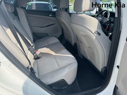 Used 2018 Hyundai Tucson SEL AWD/4WD image 29