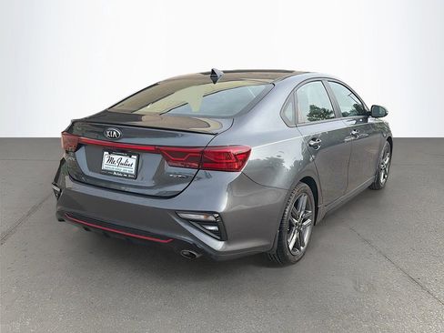 Used 2020 Kia Forte GT-Line w/ GT-Line Premium Package FWD image 4