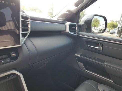 Used 2025 Toyota Tundra Platinum AWD/4WD image 26