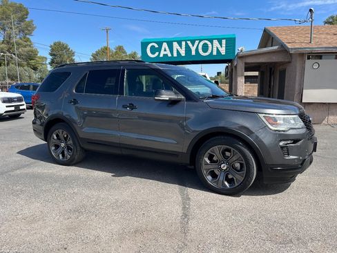 Used 2018 Ford Explorer Sport AWD/4WD image 2