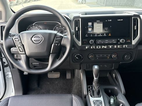 New 2026 Nissan Frontier SV w/ Tow Package AWD/4WD image 7