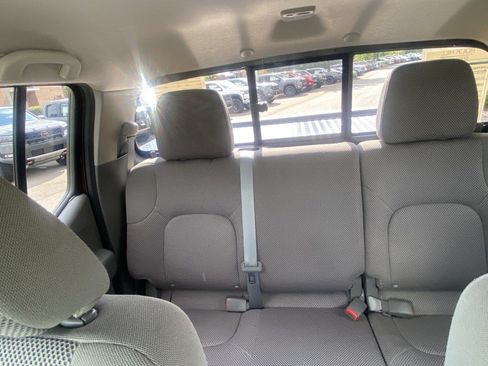 Used 2017 Nissan Frontier SV AWD/4WD image 34
