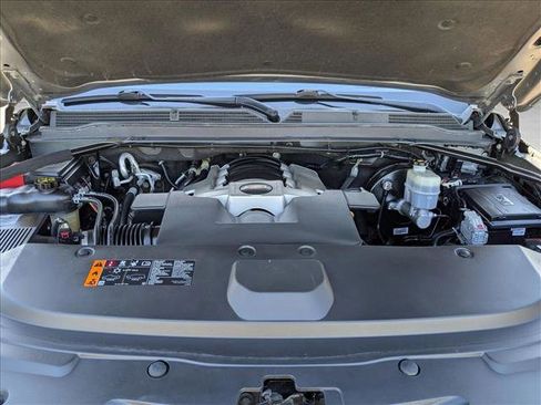 Used 2020 Cadillac Escalade Luxury w/ Escalade Sport Edition image 24