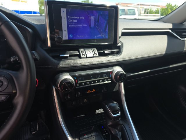 Used 2023 Toyota RAV4 XLE Premium AWD/4WD image 21