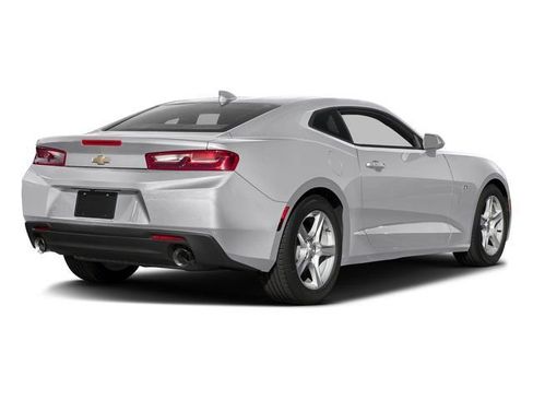 Used 2016 Chevrolet Camaro LT w/ Technology Package image 2