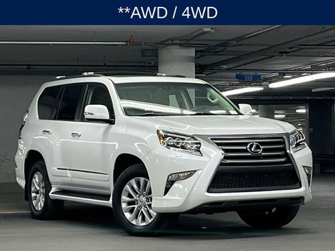 Used 2014 Lexus GX 460 w/ Premium Package AWD/4WD image 3