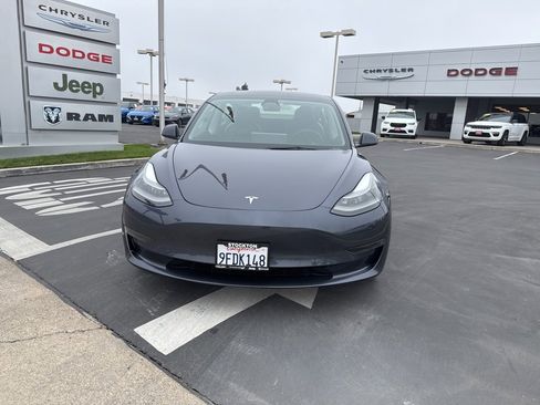 Used 2023 Tesla Model 3 Standard Range image 12