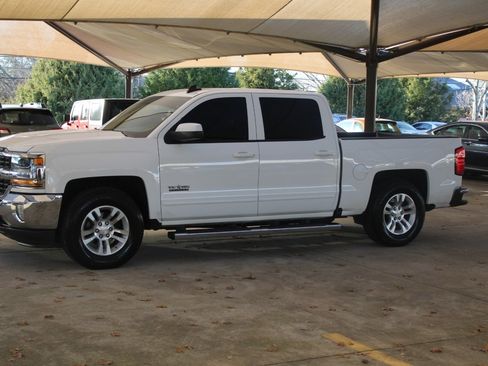 Used 2017 Chevrolet Silverado 1500 LT w/ Texas Edition image 5