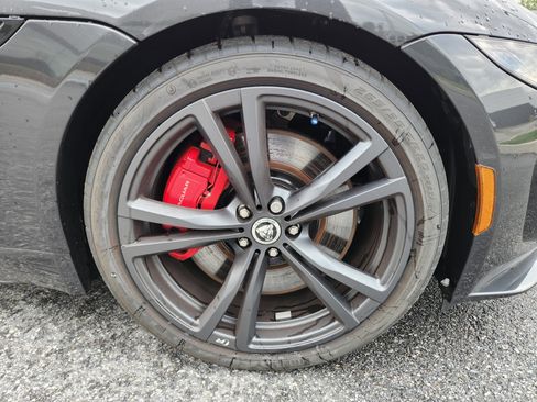 Used 2024 Jaguar F-TYPE R AWD/4WD image 7