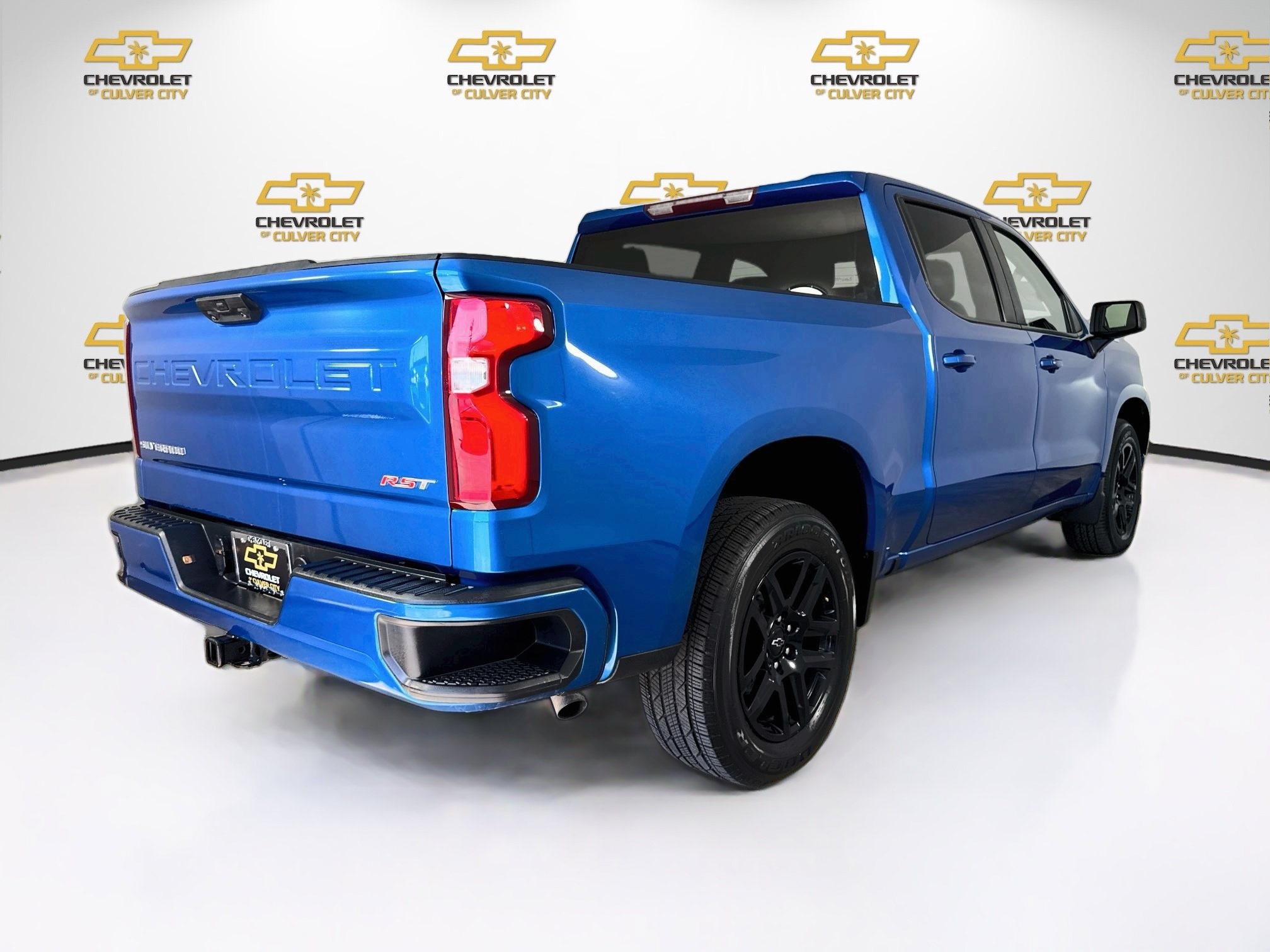 Used 2022 Chevrolet Silverado 1500 RST w/ Protection Package RWD image 8