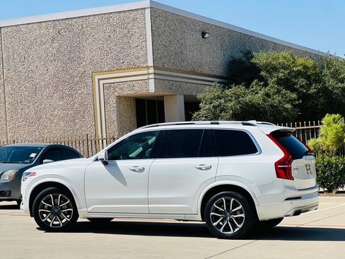 Used 2019 Volvo XC90 T6 Momentum w/ Advanced Package AWD/4WD image 6