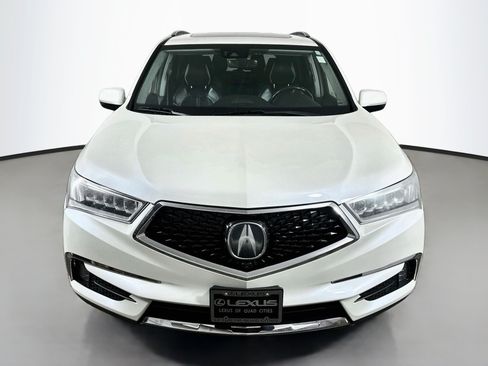 Used 2017 Acura MDX SH-AWD image 2