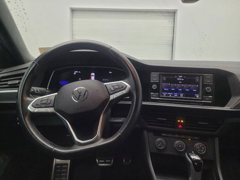 Used 2024 Volkswagen Jetta Sport FWD image 22