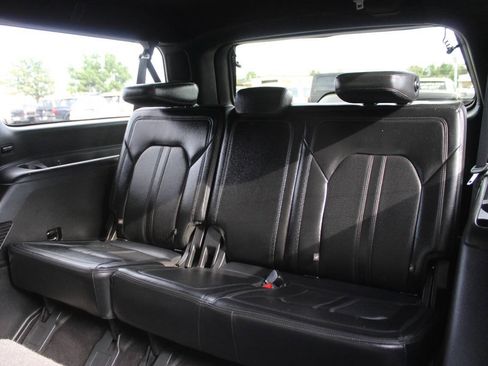Used 2019 Ford Expedition Max Limited AWD/4WD image 18