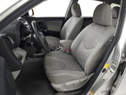 Used 2011 Toyota RAV4 2WD w/ Base L4 Extra Value Pkg image 14