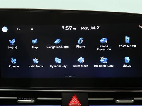 New 2025 Hyundai Elantra Limited FWD image 31