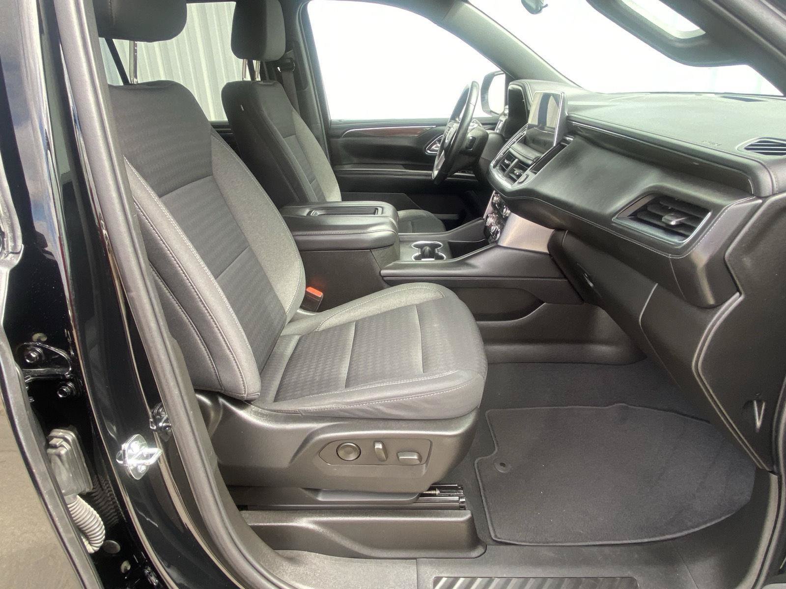 Used 2022 GMC Yukon SLE AWD/4WD image 21