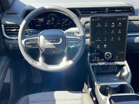 New 2026 GMC Terrain Elevation image 14