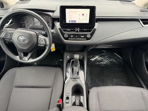 Used 2024 Toyota Corolla LE FWD image 13