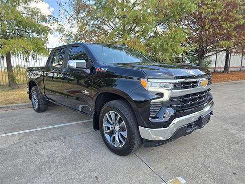 Used 2026 Chevrolet Silverado 1500 LT w/ Texas Edition Plus AWD/4WD image 8