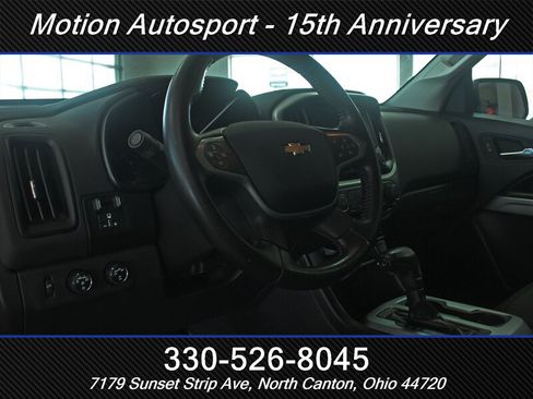 Used 2021 Chevrolet Colorado LT w/ Redline Special Edition AWD/4WD image 16