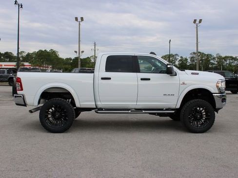 Used 2024 RAM 2500 Big Horn AWD/4WD image 13