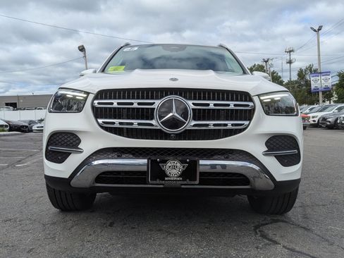 Used 2024 Mercedes-Benz GLE 450 4MATIC image 4