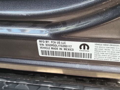 New 2026 RAM 2500 Lone Star AWD/4WD image 29