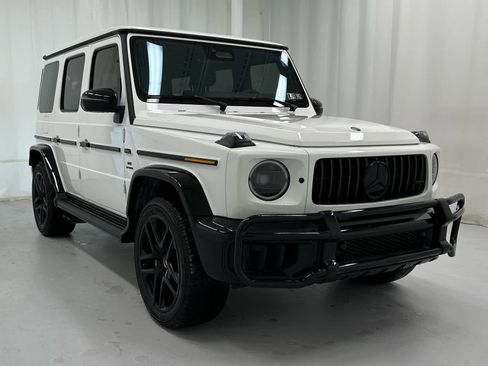 Used 2025 Mercedes-Benz G 63 AMG AMG G 63 image 2