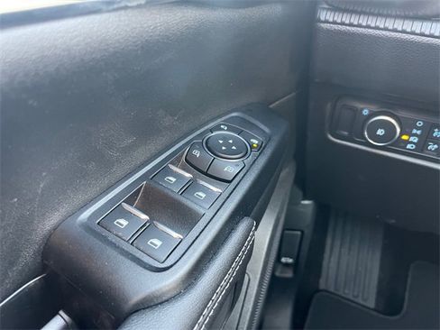 New 2025 Ford Ranger Lariat w/ FX4 Off-Road Package image 16