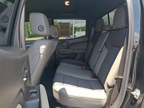 Used 2024 Chevrolet Colorado ZR2 w/ Safety Package AWD/4WD image 10