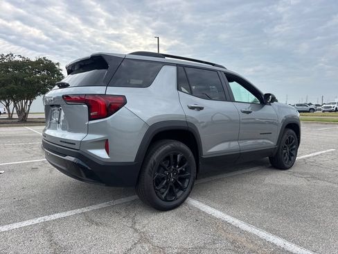 New 2027 GMC Terrain Elevation w/ Elevation Premium Package AWD/4WD image 6