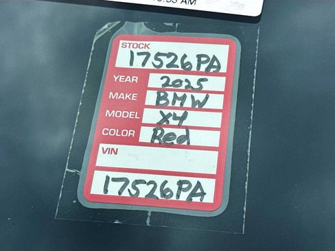 Certified 2025 BMW X4 xDrive30i AWD/4WD image 19