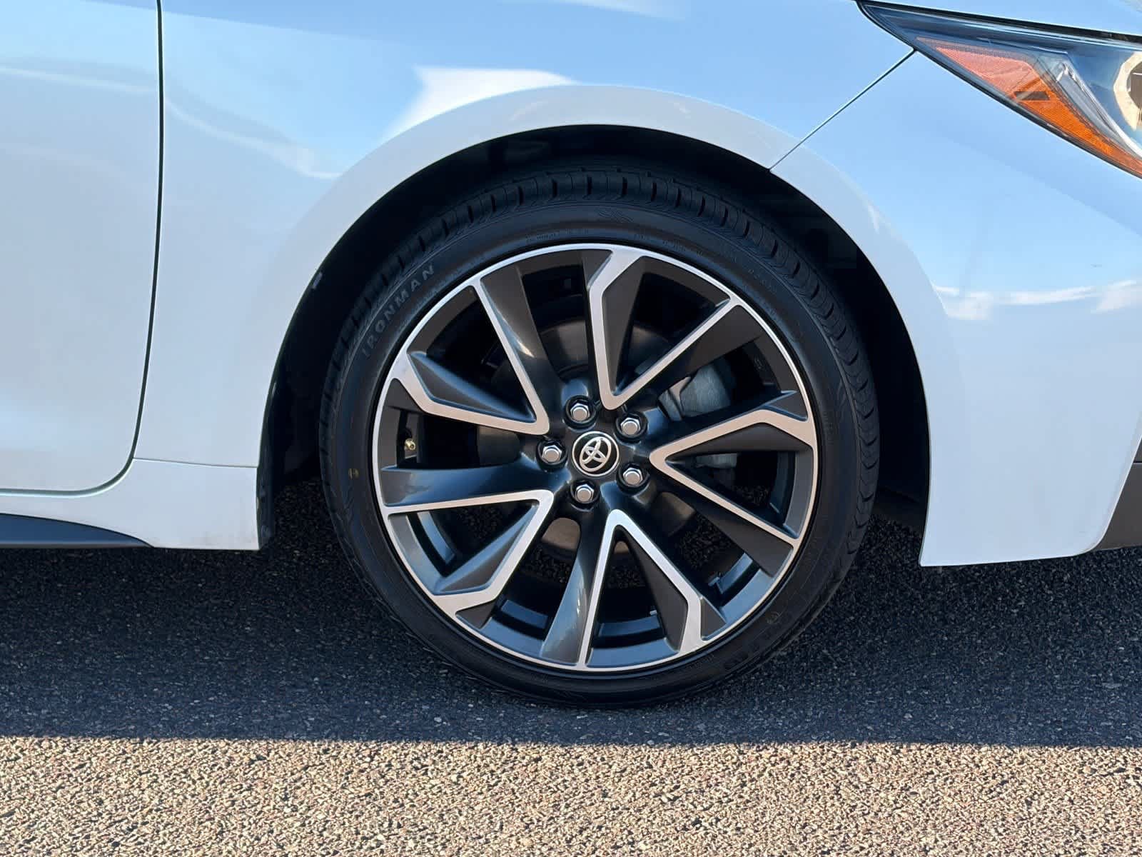 Used 2022 Toyota Corolla SE FWD image 11