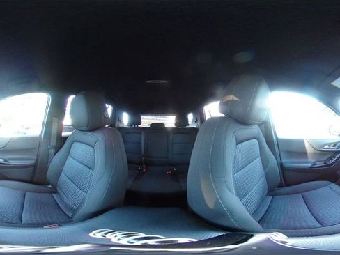 Used 2025 Chevrolet Equinox LT image 42