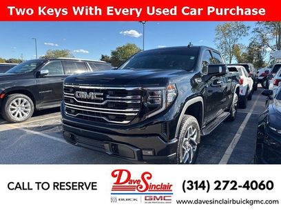 Used 2022 GMC Sierra 1500 SLT w/ SLT Convenience Package