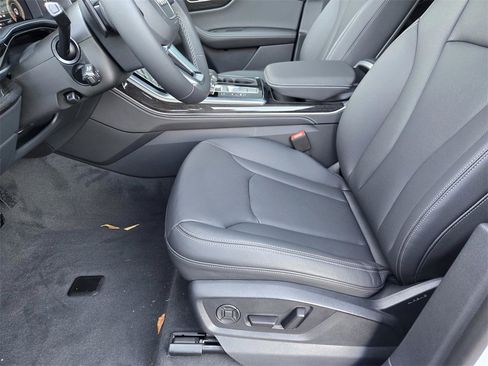 New 2026 Audi Q8 Premium Plus image 26