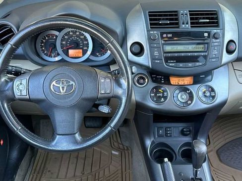 Used 2010 Toyota RAV4 Limited image 12