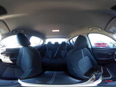 Used 2025 Nissan Sentra SV FWD image 41