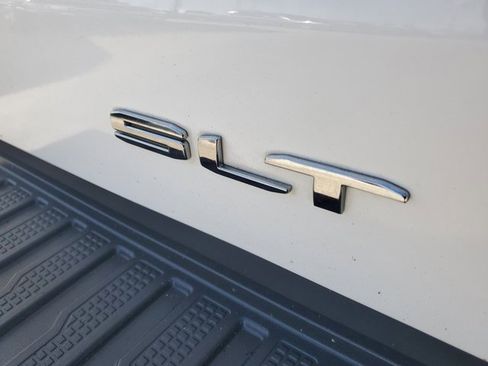 Used 2020 GMC Sierra 1500 SLT w/ SLT Premium Package image 12