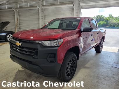 New 2025 Chevrolet Colorado W/T w/ WT Custom Package