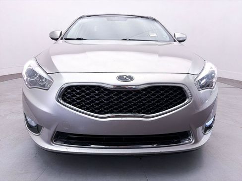 Used 2014 Kia Cadenza Premium w/ Luxury Package FWD image 2