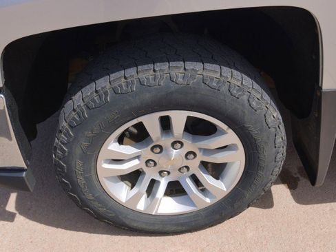 Used 2018 Chevrolet Silverado 1500 LT w/ All Star Edition AWD/4WD image 12