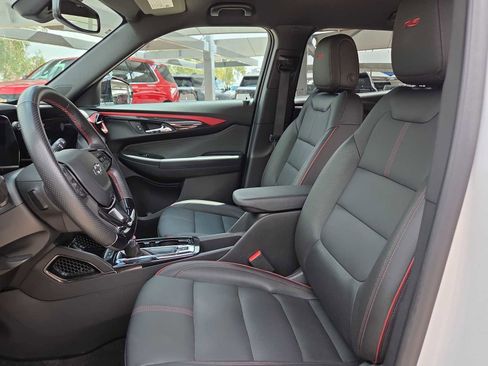 Used 2025 Chevrolet TrailBlazer RS w/ Convenience Package FWD image 15