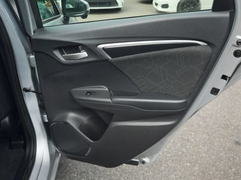 Used 2016 Honda Fit EX image 40