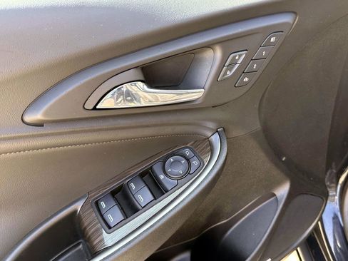 Used 2023 Chevrolet Malibu LT w/ Driver Confidence Package image 15