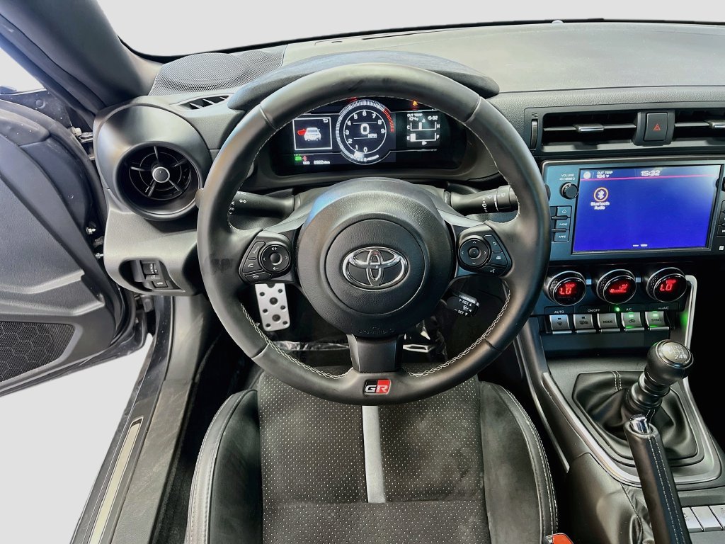 Used 2024 Toyota GR86 Premium RWD image 22